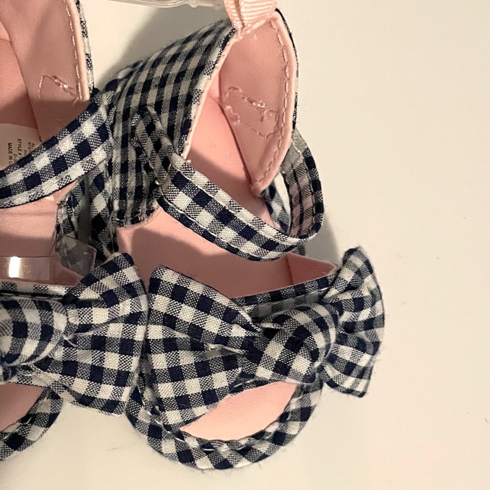 Infant Sandals - Picture 2 of 5